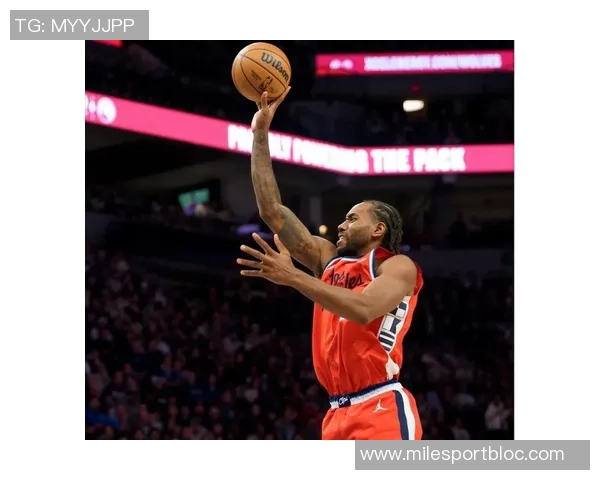 莱昂纳德谈NBA现状强调进攻篮板与快速转换的重要性