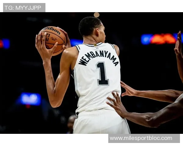 名记分析文班亚马能否夺MVP但坚信他能引领马刺进季后赛