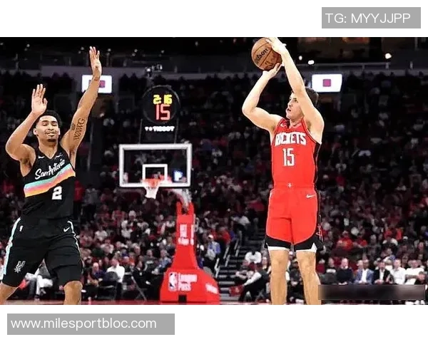 乌度卡称赞谢泼德投射能力期待他在阅读防守与传球方面的进步