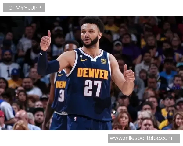 周最佳球员揭晓贾马尔穆雷场均298分杰伦布朗带队完美表现