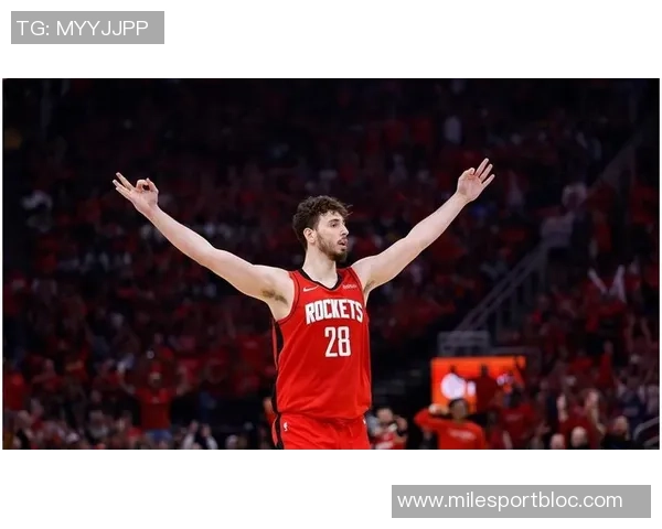 申京直言球队运转不畅需加强拼抢进攻篮板提升竞争力