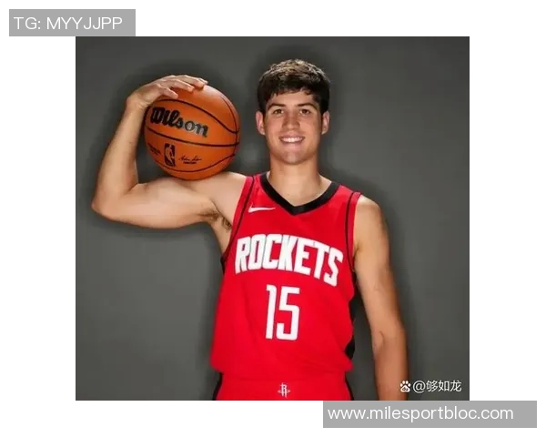 乌度卡称赞谢泼德投射能力期待他在阅读防守与传球方面的进步